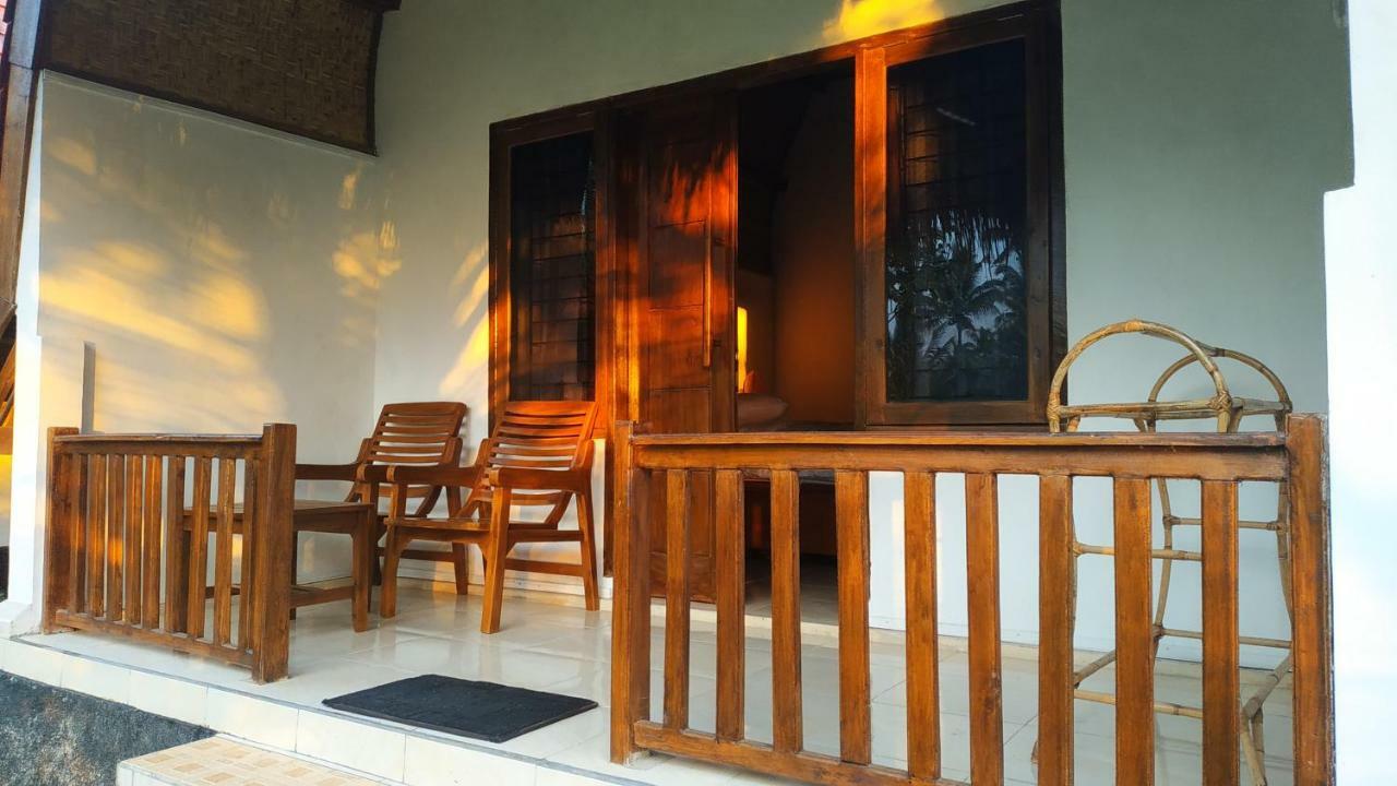 Bale Kembang Kuning Apartment Tetebatu Exterior photo